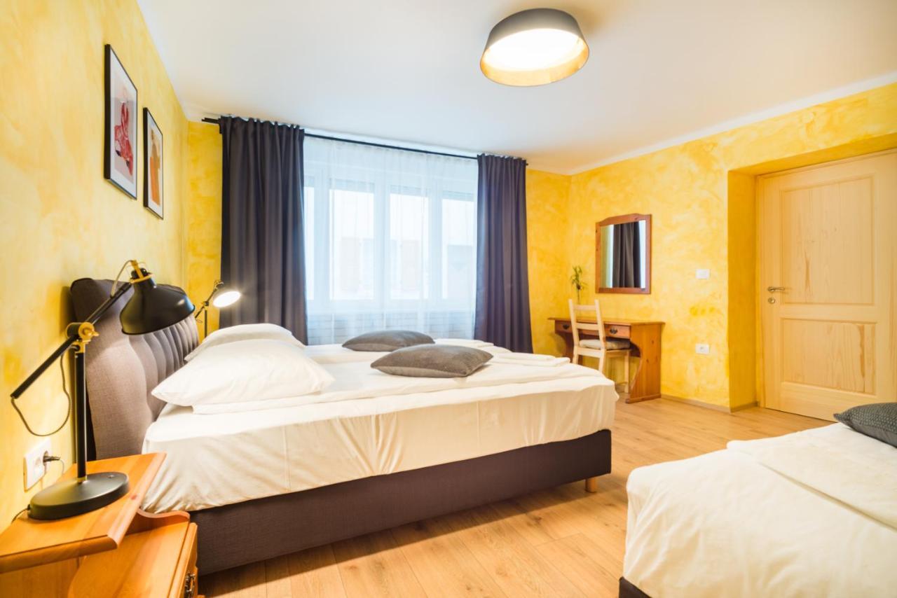 Kobarid Rooms ภายนอก รูปภาพ